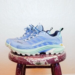 Merrell Moab Speed 2 Hiking Shoes with GORE-TEX in a Women’s Size 8